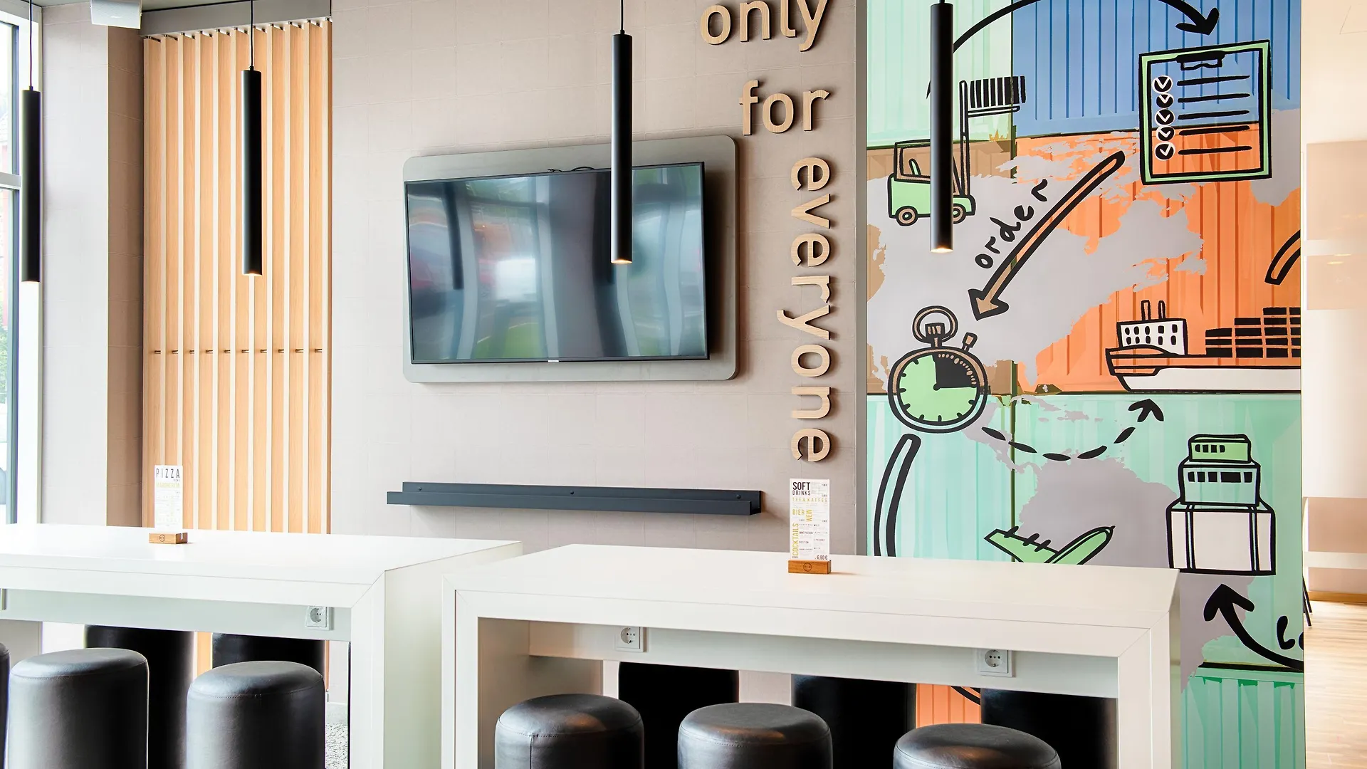 B&B Hotel Stuttgart-Neckarhafen  Stuttgart